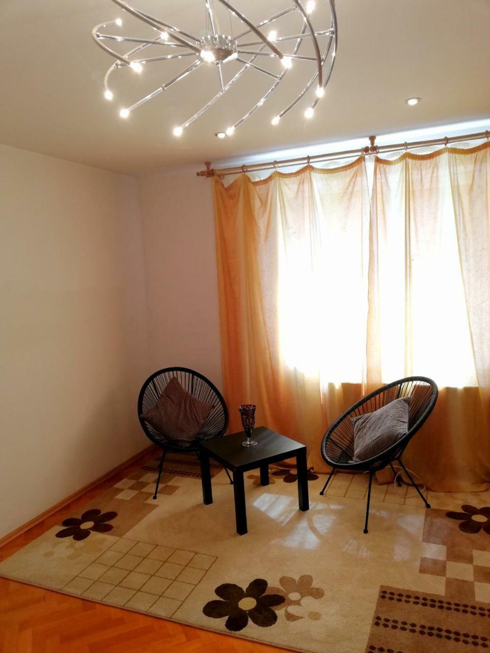 Arina'S Apartments Braşov Eksteriør billede