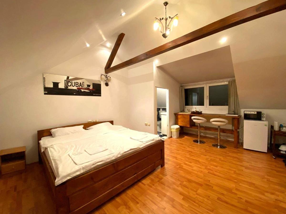 Arina'S Apartments Braşov Eksteriør billede